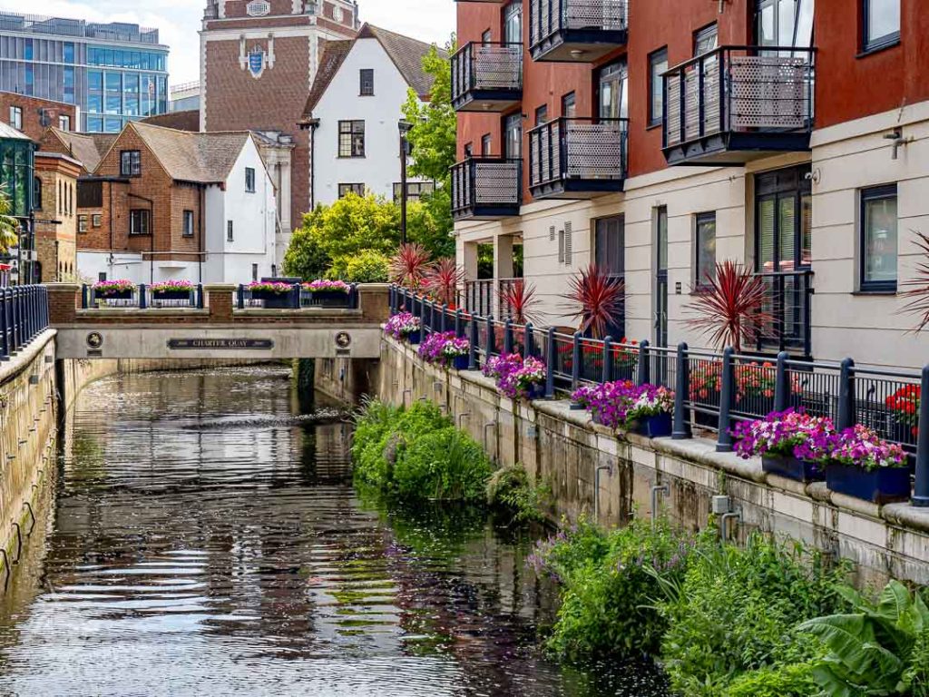 Kingston Upon Thames Hogsmill River canal-2