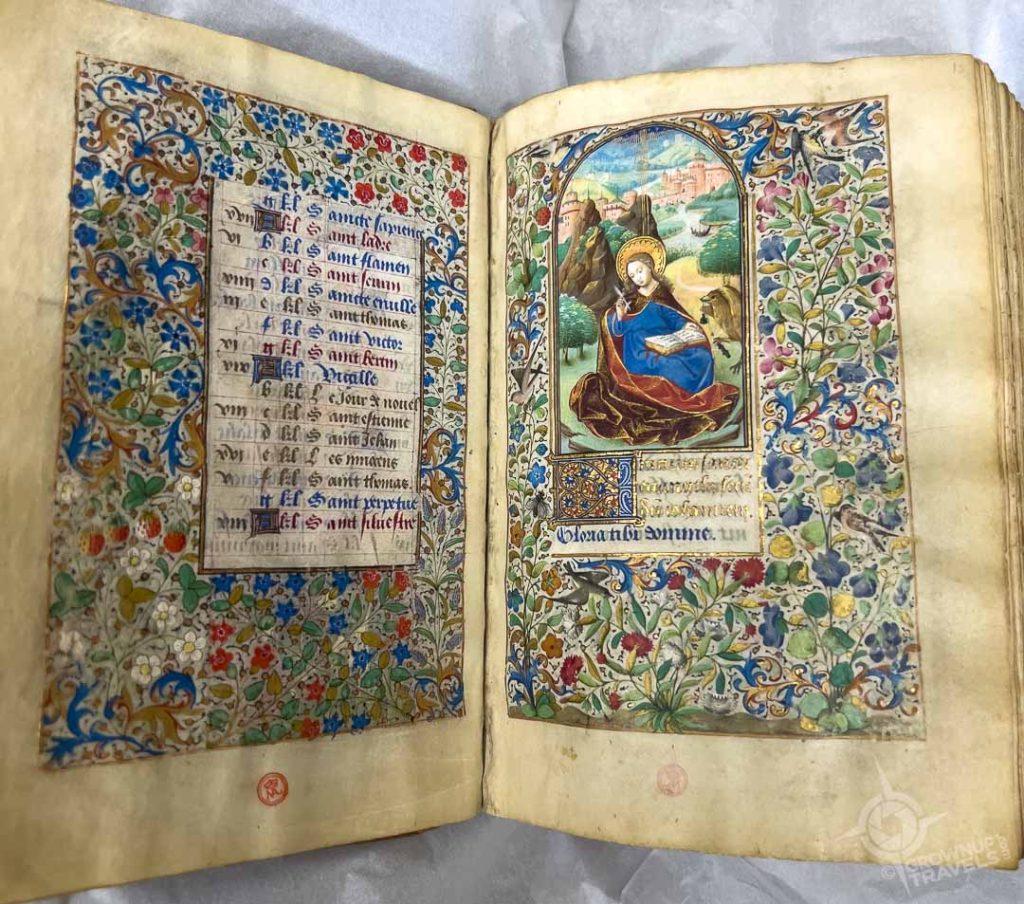 Margaret de Foix Book of Hours V&A National Art Library double page spread