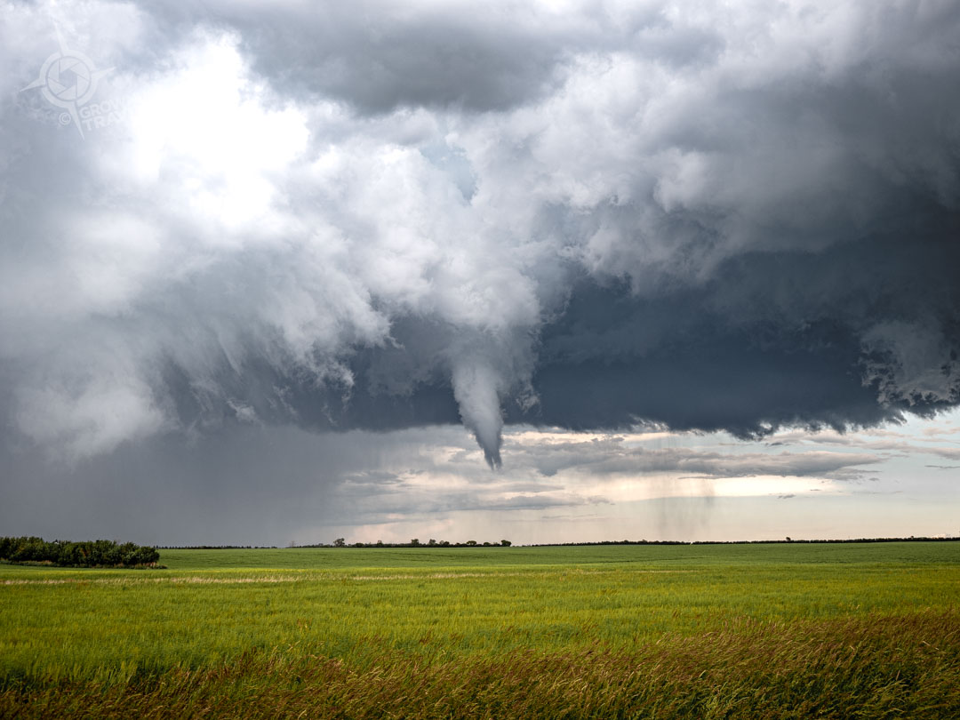 Storm Chasing Saskatchewan tornadogenesis