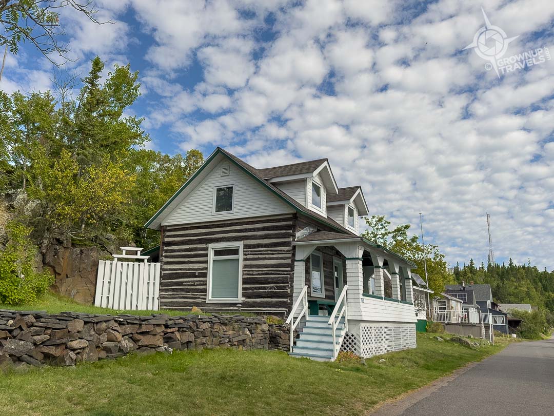 Silver Islet log cabin cottages today